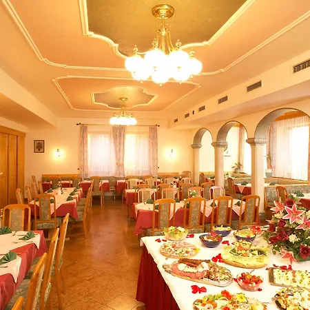 Landgasthof & Seminarhotel Kobleder Hotel Mettmach