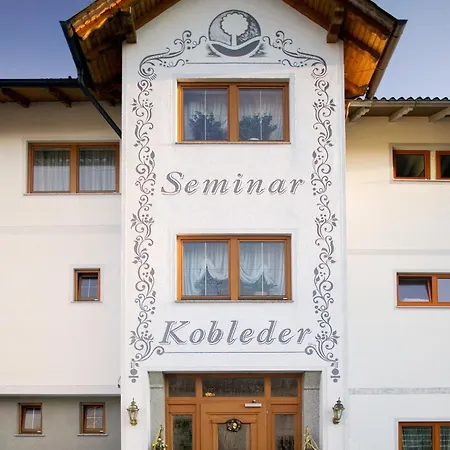 Landgasthof & Seminarhotel Kobleder 3*