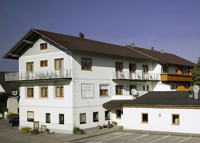 Landgasthof & Seminarhotel Kobleder 3*
