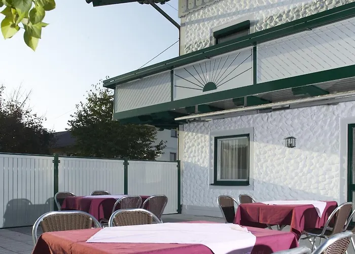 Landgasthof & Seminarhotel Kobleder فندق 3*